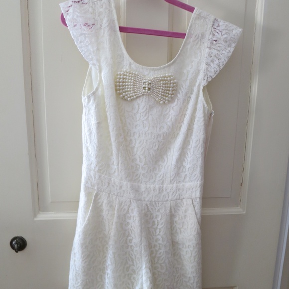 Lipsy London Ivory Lace Romper XXS - Picture 1 of 6